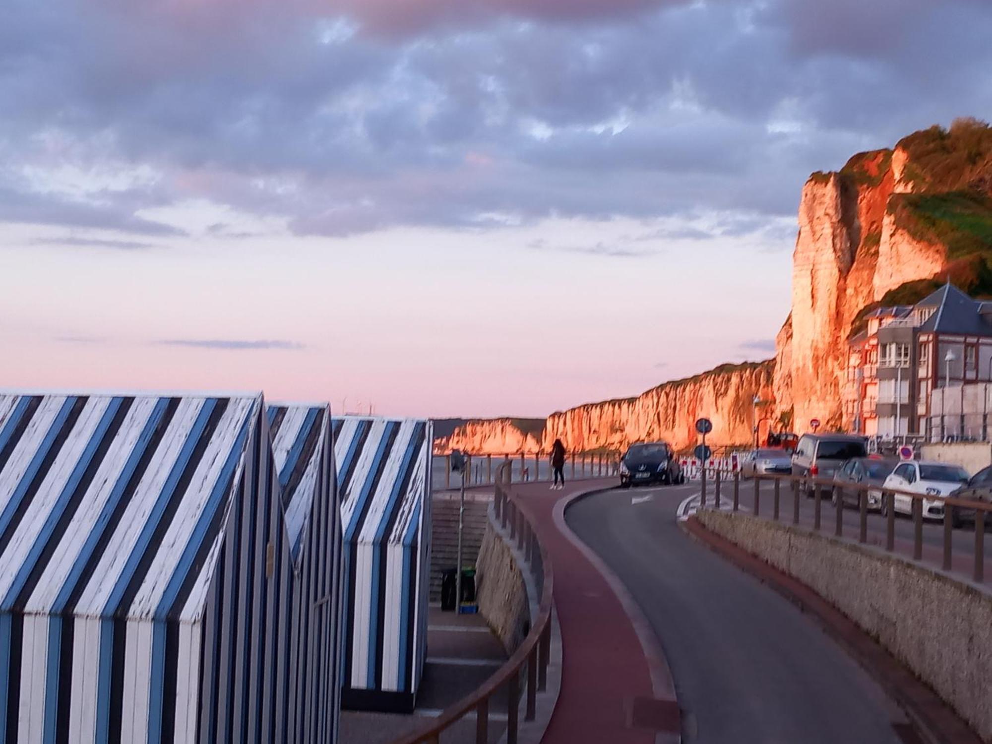 Maison De Vacances Clos Des Hogues Entre Etretat Et Fecamp Saint-Léonard Екстериор снимка