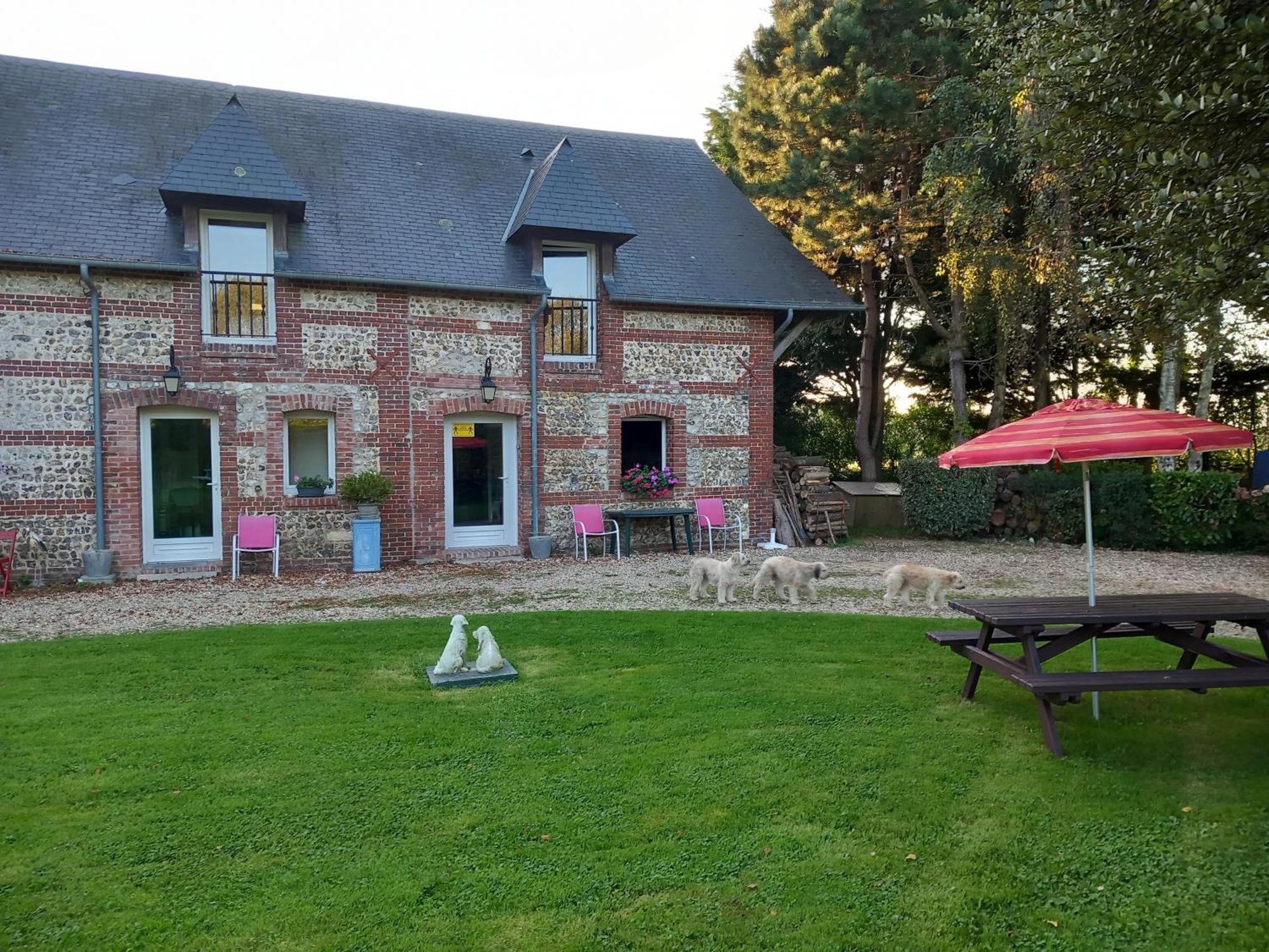 Maison De Vacances Clos Des Hogues Entre Etretat Et Fecamp Saint-Léonard Екстериор снимка